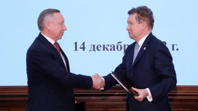 Александр Беглов поздравил Алексея Миллера с 30-летием «Газпрома»
