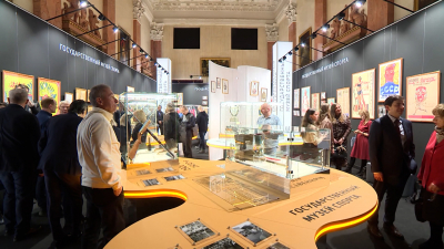 Артефакты из золота, серебра и бронзы: в Государственном музее спорта Петербурга представили сотни экспонатов