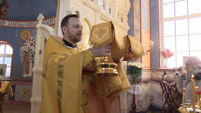 Петербургский священник доставит в зону СВО гуманитарный груз