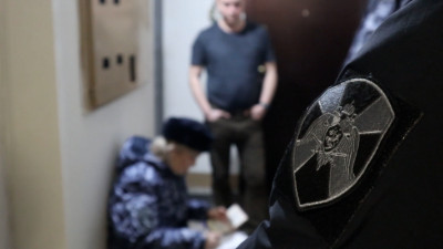 Росгвардия проверила владельцев гражданского оружия в Петербурге