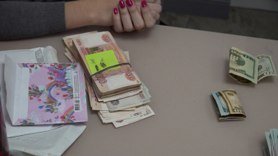 5 тысяч рублей за посылку с землей: В Петербурге раскрыли схему банды интернет-мошенников