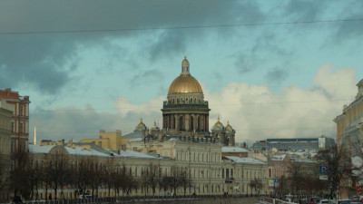 Весна в Петербурге начнется с температурных качелей