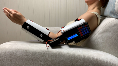 Петербургский ученый разработал протез-тренажер для пациентов с ДЦП или после инсульта