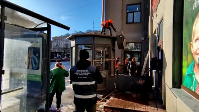 В Петербурге освободили более 30 участков от незаконных торговых точек