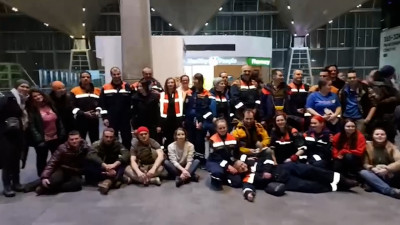 Петербуржцам показали работу спасателей отряда «Экстремум» в Турции