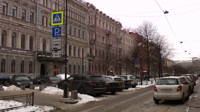 За год петербуржцы потратили на платную парковку чуть больше 2 млрд рублей