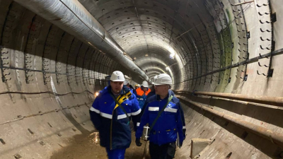 В Петербурге продолжается строительство станций метро «Театральная» и «Горный институт»