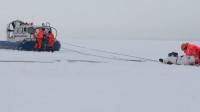 Сотрудники МЧС спасли рыбаков на Финском заливе