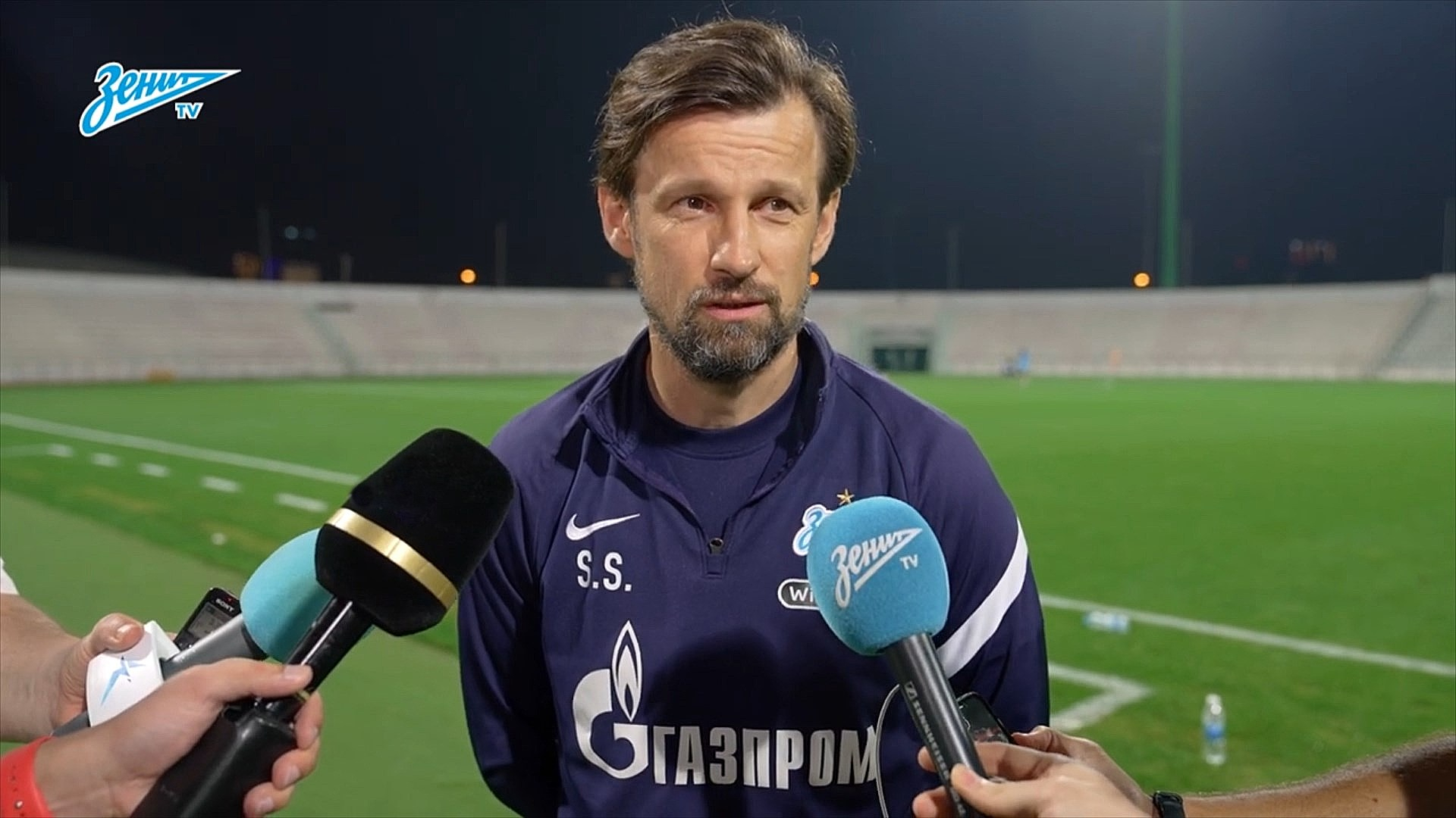 Спортивный канал спб. Сергей Семак 2023. Семак Зенит 2022. Сергей Семак 2018. Сергей Семак молодой.