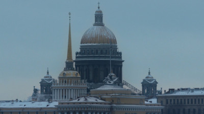 Александр Беглов рассказал, что в Петербурге к зиме готовы 24 тысячи жилых дома