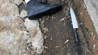 Мужчина с ножом подкараулил экс-возлюбленную у магазина на улице Харченко