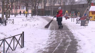 В Петербурге впервые выберут лучших дворника и тракториста в сфере ЖКХ