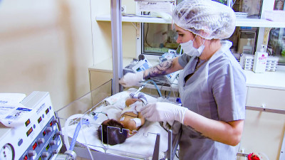 В Петербурге провели уникальную операцию на мозге трехмесячному ребенку
