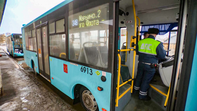 В Петербурге и Ленобласти проверили состояние автобусов и подготовку их водителей