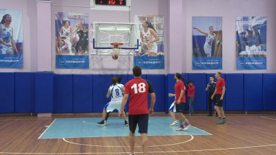 В Петербурге стартовал чемпионат по баскетболу среди игроков с особенностями развития