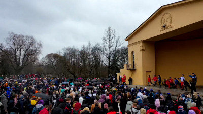 Спортивный флешмоб собрал в Парке Победы больше 2 тыс. петербуржцев