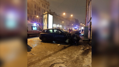 На Звенигородской улице водитель выехала на тротуар и сбила 52-летнюю петербурженку