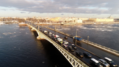 Петербург получит 14,5 млрд рублей на строительство метро и дорог