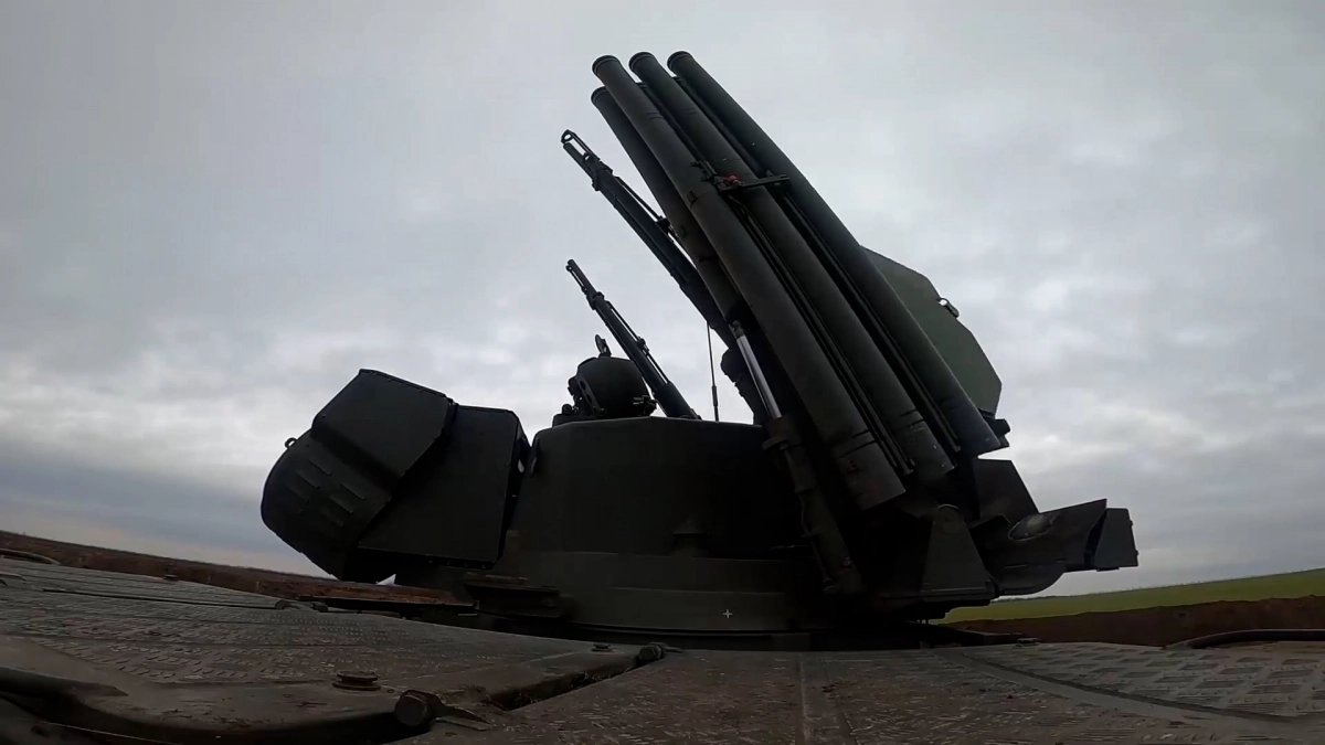 Минобороны: российские средства ПВО за сутки перехватили 16 снарядов «HIMARS» - tvspb.ru