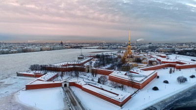 В Петербурге в пятницу воздух прогреется до +10 градусов