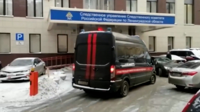 Главу Киришского района Ленобласти заподозрили в превышении полномочий