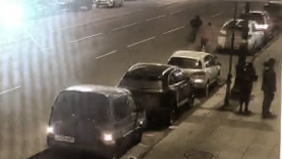 Видео: в Петербурге «обменьщики валюты» ограбили мужчину на 677 тысяч рублей