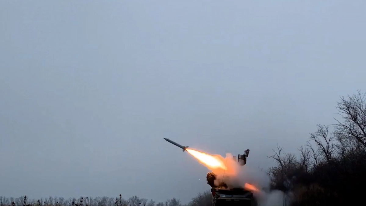 Над Белгородской областью ПВО уничтожили 10 реактивных снарядов - tvspb.ru