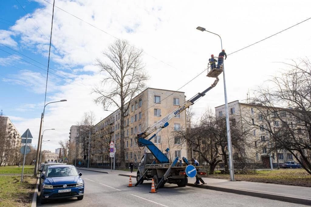 В Кировском районе Петербурга установят более 60 новых фонарей - tvspb.ru