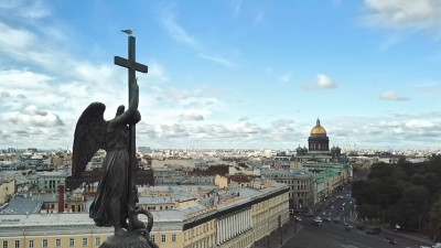 На майские праздники Петербург ждет около 600 тысяч туристов