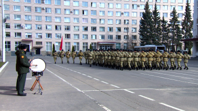 Курсанты института войск национальной гвардии провели репетицию парада ко Дню Победы
