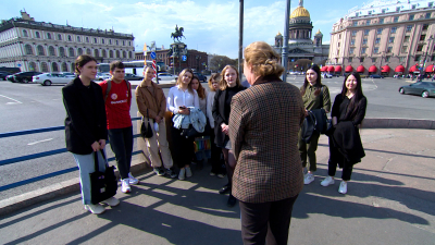 В Петербурге стартовала всероссийская просветительская акция «Прогулка со Знанием»