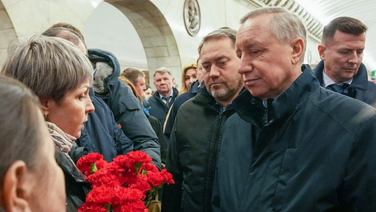 В Петербурге почтили память жертв теракта в метро - tvspb.ru