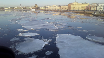 11 апреля в Петербурге стало самым жарким за последние два века