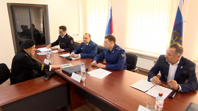 Прокурор Петербурга провёл личный приём граждан