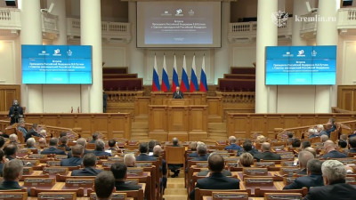 Путин выступил на Совете законодателей: основные заявления
