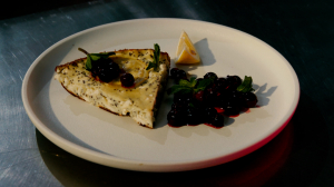 Завтраки с REDMOND. Творожная запеканка с маком