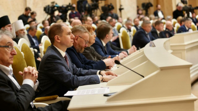 Михаил Романов о работе правительства Петербурга: Модернизированы наиболее значимые отрасли городского хозяйства