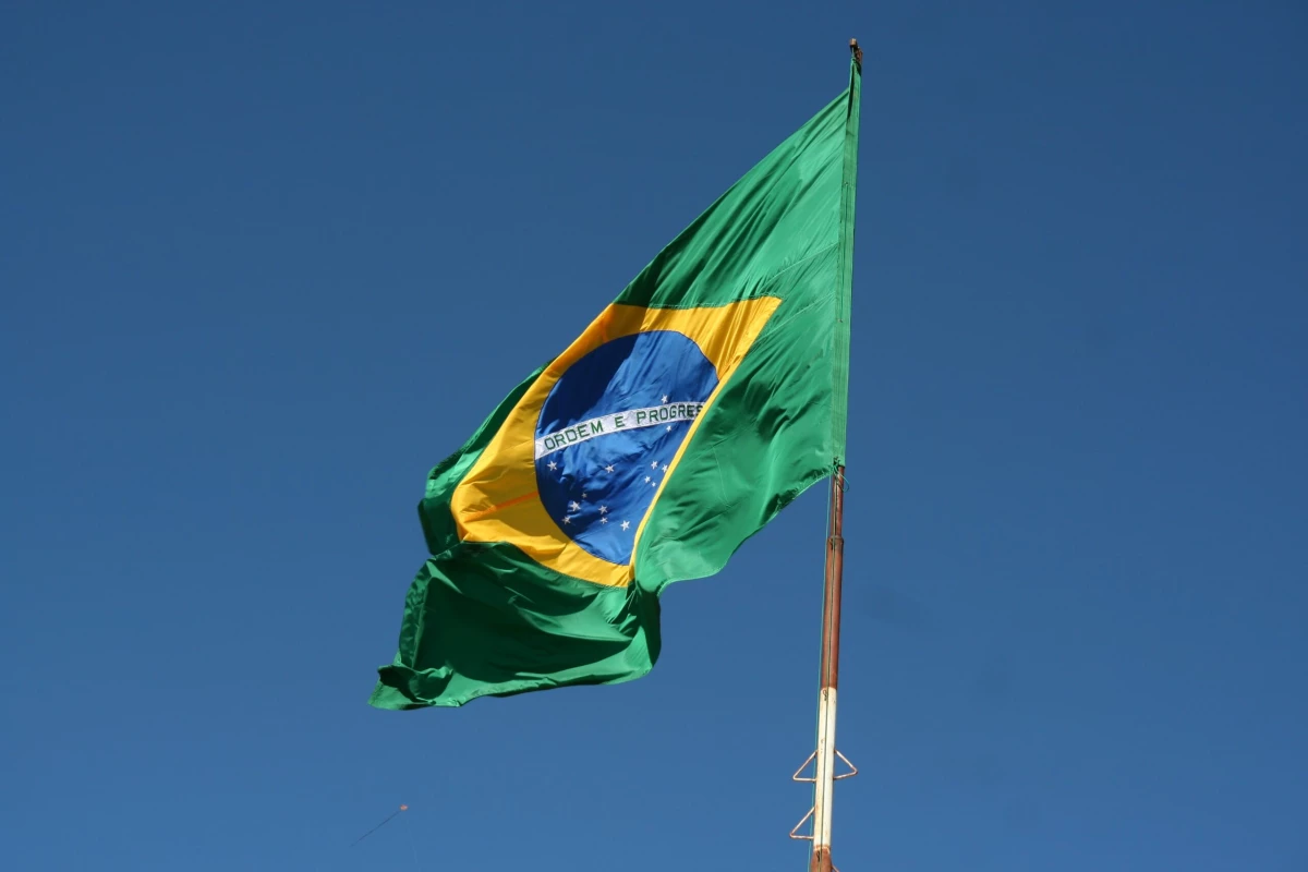 Президент Бразилии призвал урегулировать украинский конфликт с помощью переговоров - tvspb.ru