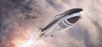 Starship впервые вышел на орбиту: SpaceX запустила тяжелую ракету нового поколения