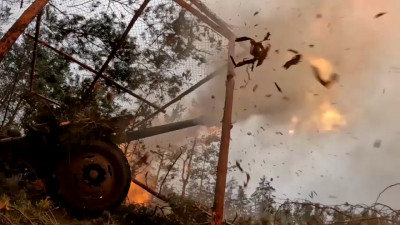 Минобороны: подразделения ВДВ блокировали Артемовск с северной и южной окраин