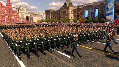 В параде Победы на Красной площади приняли участие более 8 тысяч военнослужащих