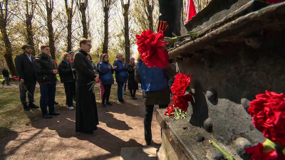 В парке Победы прошла акция «Нет веры без памяти, нет веры без дела»