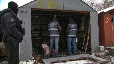 Хозяевам снесенных гаражей в Петербурге выплатят по 87 тысяч рублей