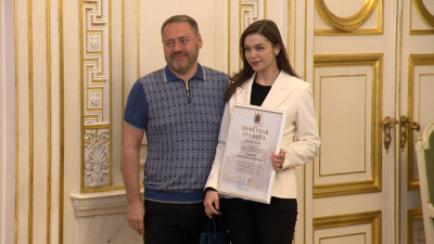 В Мариинском дворце наградили тех, кто помогает участникам СВО и возрождает Донбасс