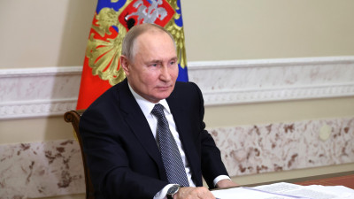 Путин заявил, что для России наступило время борьбы за право быть самими собой