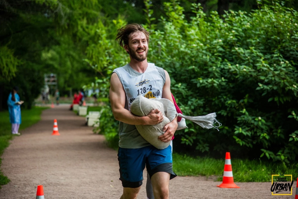 Чемпионат России по гонкам с препятствиями и Гонка Героев Urban пройдут в Петербурге - tvspb.ru