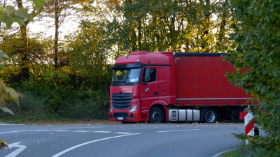 Получить пропуск на движение грузовых автомобилей можно будет на «Госуслугах»