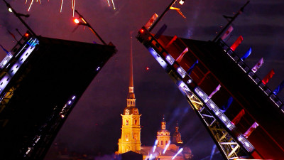 «Классика на Дворцовой», фаер-шоу и еще 200 мероприятий – как Петербург отметит 320-летие