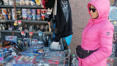 В центре Петербурга закрыли еще 19 незаконных точек с сувенирами