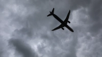 В Петербурге пассажирка, летевшая в Омск, пронесла газовый баллончик в самолет